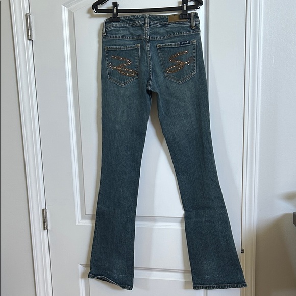 y2k Seven7 Women's Boot Cut Jeans - Blue with Gold Accents - Picture 3 of 10